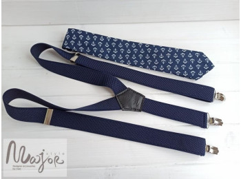 Темно-синя краватка в якоря і підтяжками