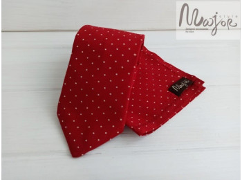 Червона краватка в горошок