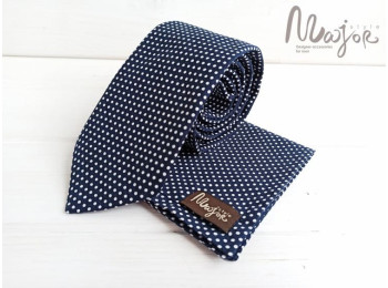 Темно-синя краватка в горошок