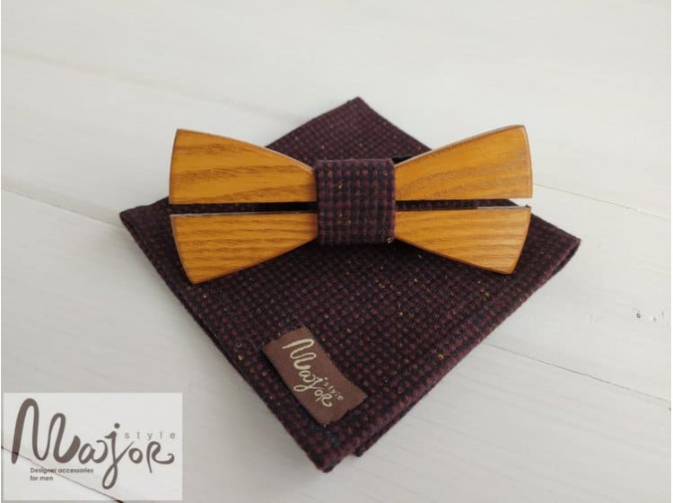 Деревянная бабочка галстук бордовая ручной работы